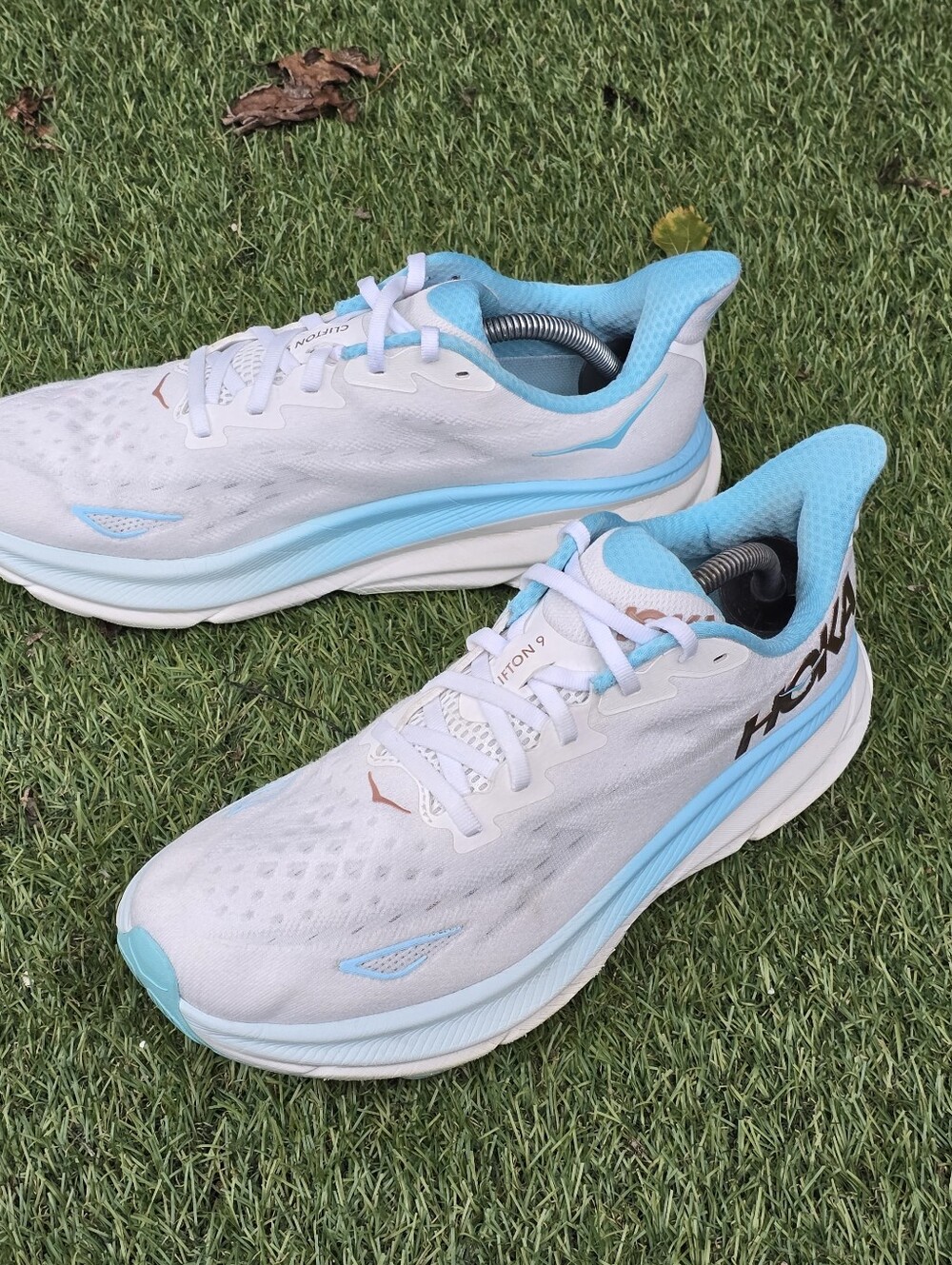 HOKA CLIFTON 9 - Womens Athletic Shoes - SIZE 10.5D WIDE -- Please See All Pic